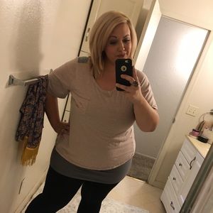 Lularoe boyfriend graphic tee.